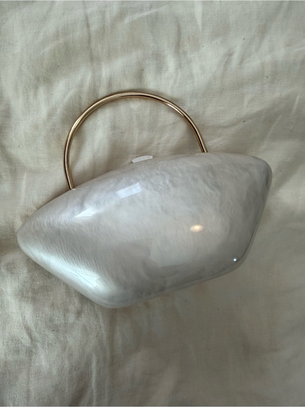 Zara Elegant Pearl White Hardcase Women's Crossbody Bag with Gold Chain EUC 1403 - Picture 6 of 10
